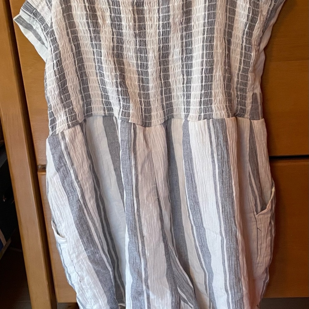 ROMPER - Picture 2 of 4